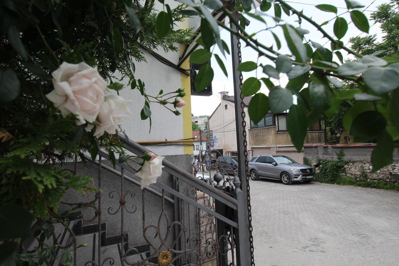 Pansion Stari Grad Hotel Sarajevo Exterior photo