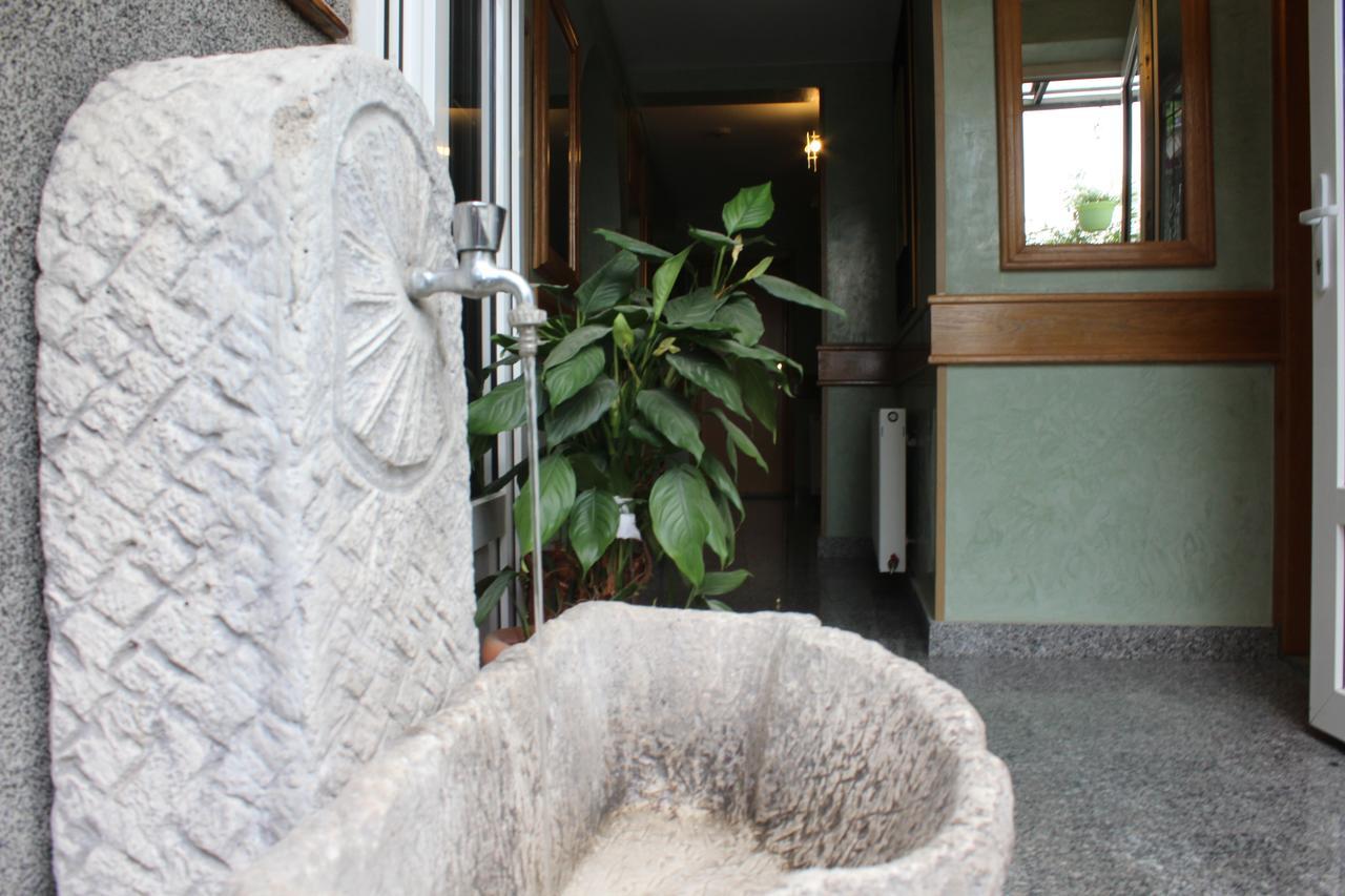 Pansion Stari Grad Hotel Sarajevo Exterior photo